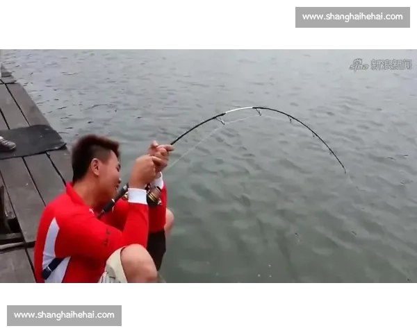 我裂开了！体育电竞赛事回放，这操作让对手怀疑人生！